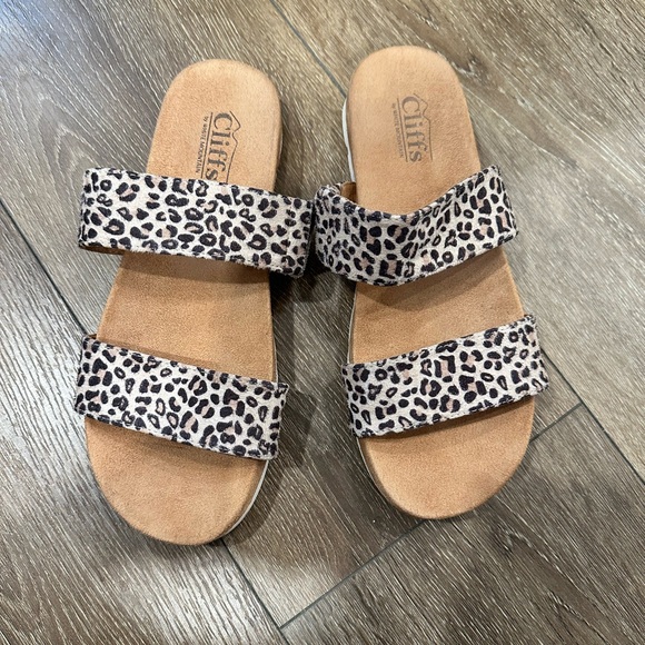 Women's Leopard Print Sandals - Picture 1 of 4